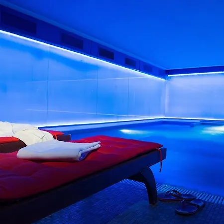 Alexandre La Siesta Hotel