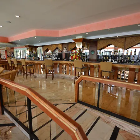 Alexandre La Siesta Playa de las Américas