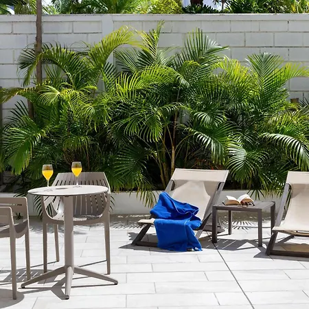 Alexandre La Siesta Hotel 4*