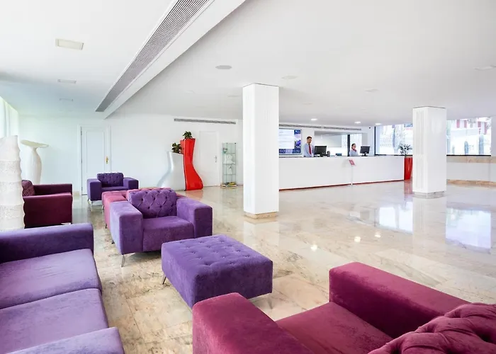 Alexandre La Siesta מלון