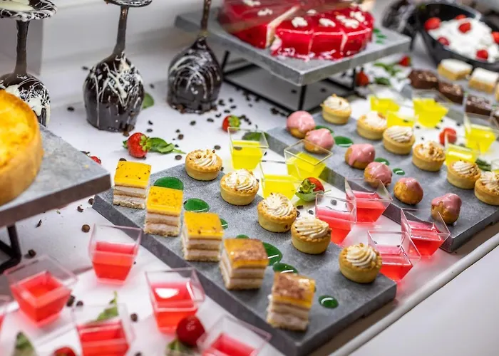 Alexandre La Siesta פלאייה דה לאס אמריקס