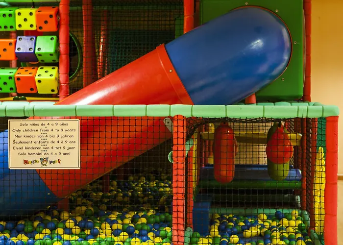 Alexandre La Siesta פלאייה דה לאס אמריקס